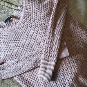 American Eagle Knit V-neck Sweater